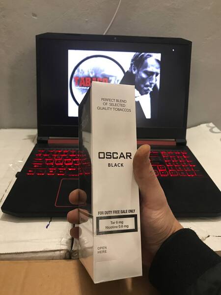 Oscar Black QS